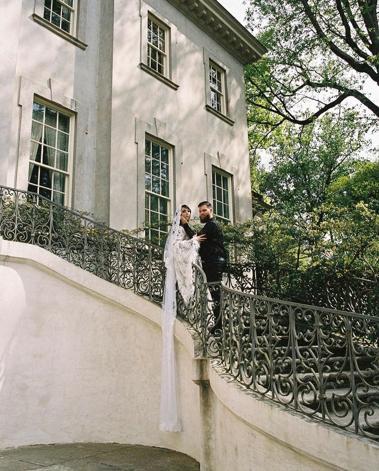 Mantilla Veil